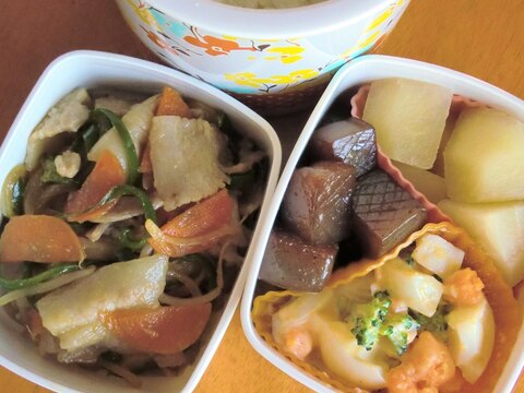 こどものお弁当★野菜たっぷり豚生姜焼き＆玉子サラダ